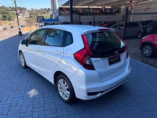 HONDA-FIT-2017