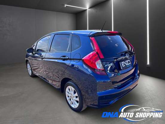 HONDA-FIT-2017