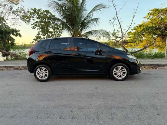 HONDA-FIT-2014