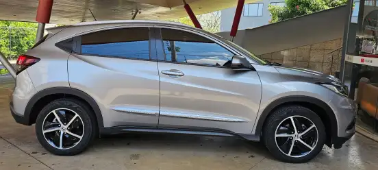 HONDA-HR-V-2019