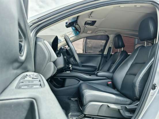 HONDA-HR-V-2020