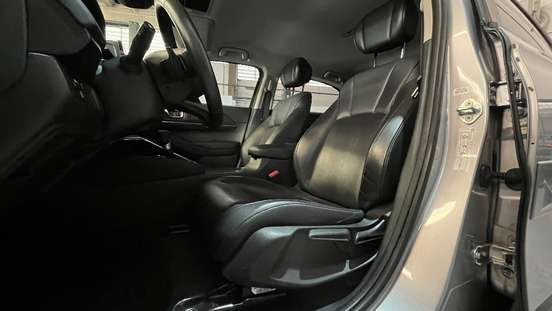HONDA-HR-V-2023