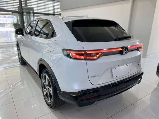HONDA-HR-V-2023
