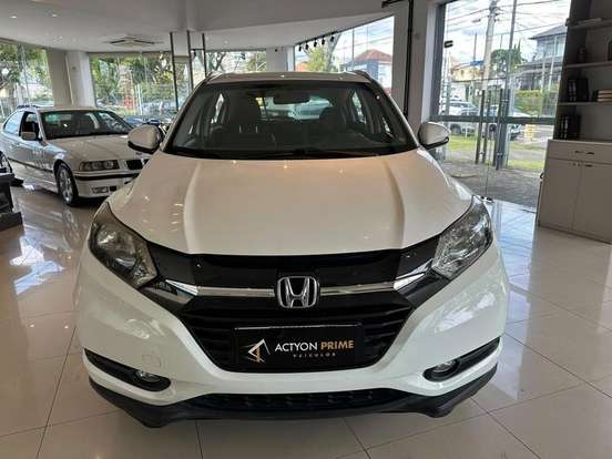 HONDA-HR-V-2015