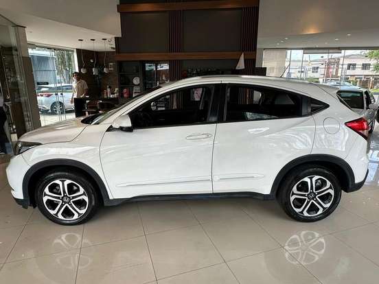 HONDA-HR-V-2015
