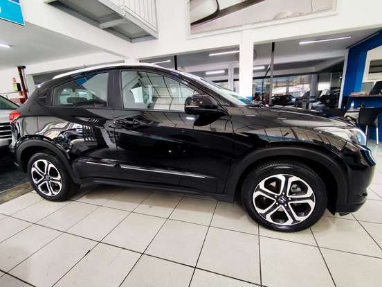 HONDA-HR-V-2017