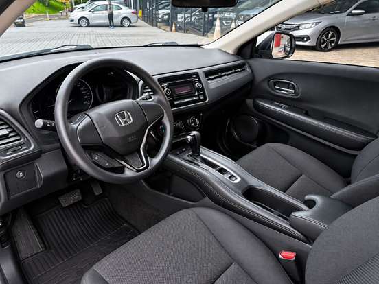 HONDA-HR-V-2015