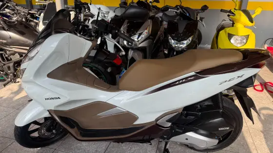 HONDA PCX DLX 