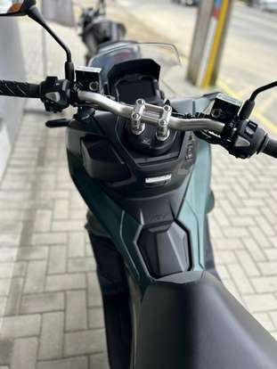 HONDA-ADV-2023