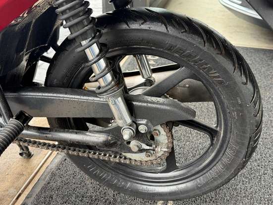 HONDA-BIZ 125 ES-2013
