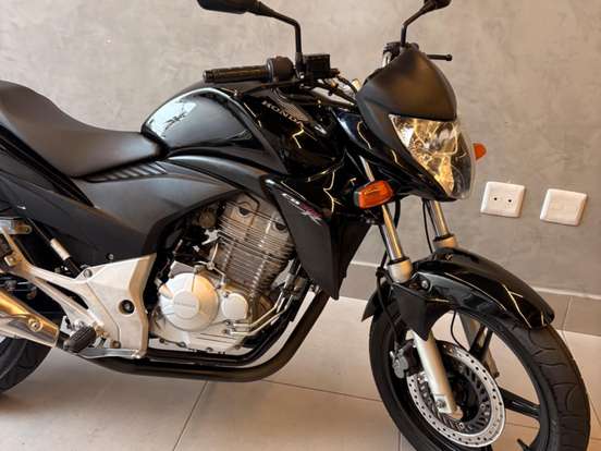 HONDA-CB 300R HONDA-CB 300R-2013