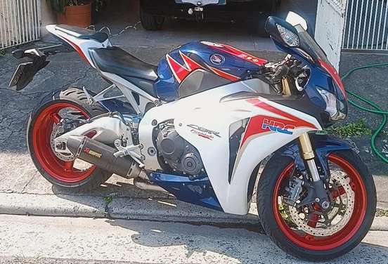 HONDA-CBR 1000RR HONDA-CBR 1000RR-2011