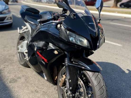 HONDA-CBR 600RR HONDA-CBR 600RR-2011