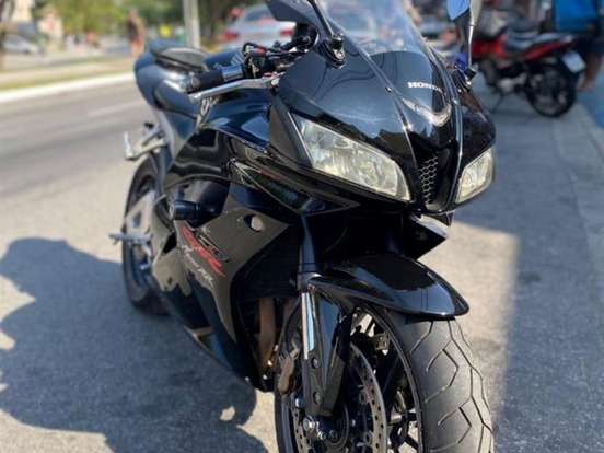HONDA-CBR 600RR HONDA-CBR 600RR-2011