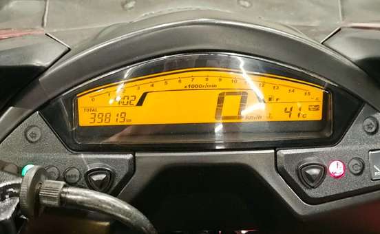 HONDA-CBR 600F-2014