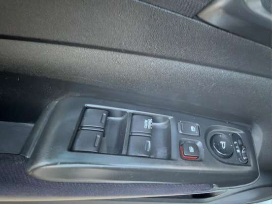HONDA-CITY-1.5 LX 16V FLEX 4P AUTOMÁTICO HONDA-CITY-2011