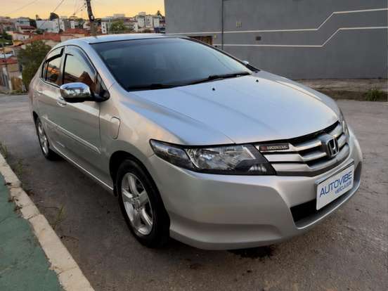 HONDA-CITY-1.5 LX 16V FLEX 4P AUTOMÁTICO HONDA-CITY-2011