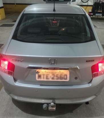 HONDA-CITY-2010