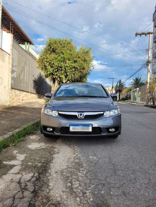 HONDA-CIVIC-2010