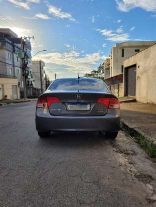 HONDA-CIVIC-2010