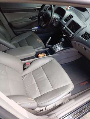 HONDA-CIVIC-2010