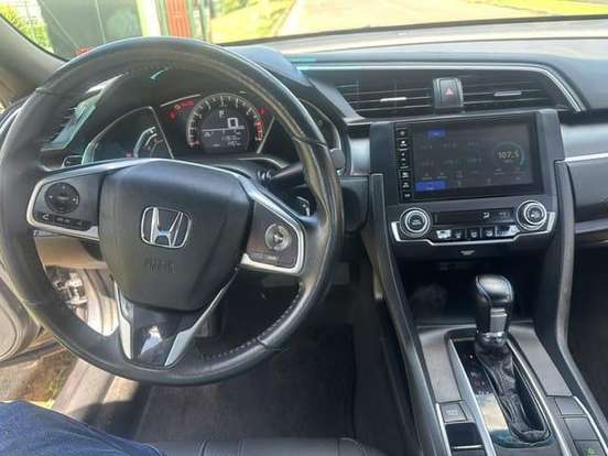 HONDA-CIVIC-2019