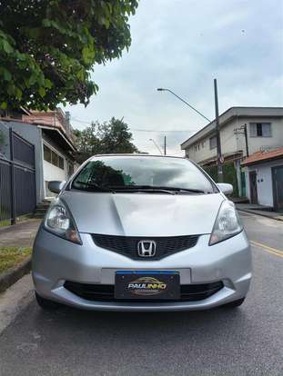 HONDA-FIT-2010