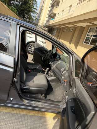 HONDA-FIT-2015