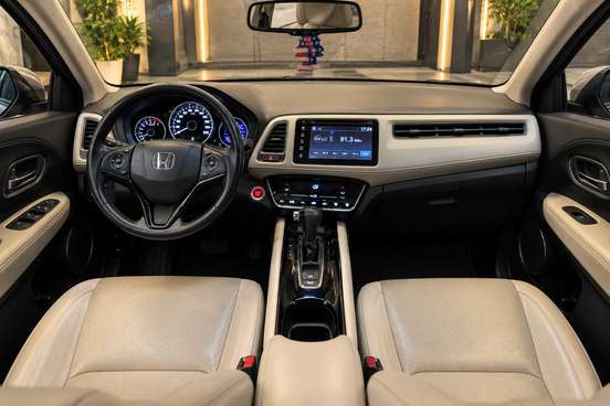 HONDA-HR-V-1.5 16V TURBO GASOLINA TOURING 4P AUTOMÁTICO HONDA-HR-V-2019
