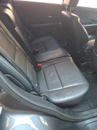 HONDA-HR-V-2015