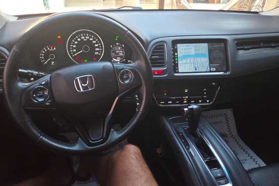 HONDA-HR-V-2015