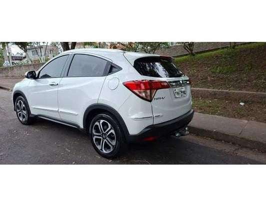 HONDA-HR-V-2016