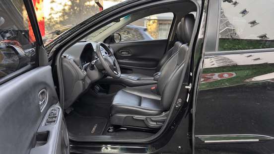 HONDA-HR-V-2016