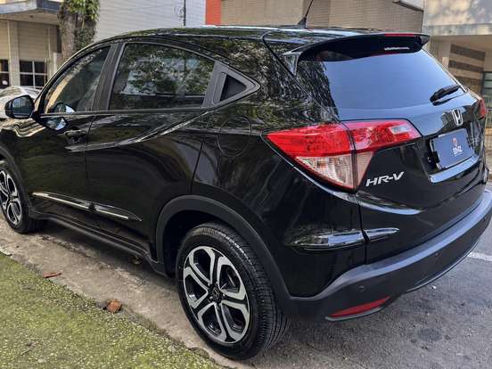HONDA-HR-V-1.8 16V FLEX LX 4P AUTOMÁTICO HONDA-HR-V-2016