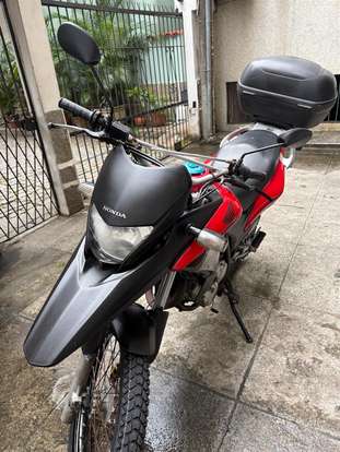 HONDA-XRE 300-2010