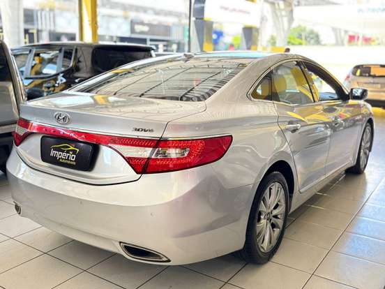 HYUNDAI-AZERA-3.0 MPFI GLS V6 24V GASOLINA 4P AUTOMÁTICO HYUNDAI-AZERA-2014
