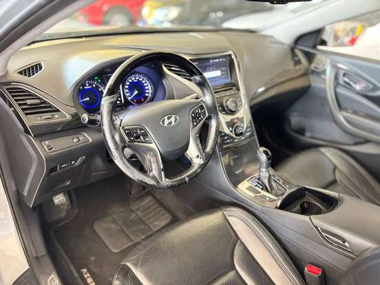 HYUNDAI-AZERA-2014
