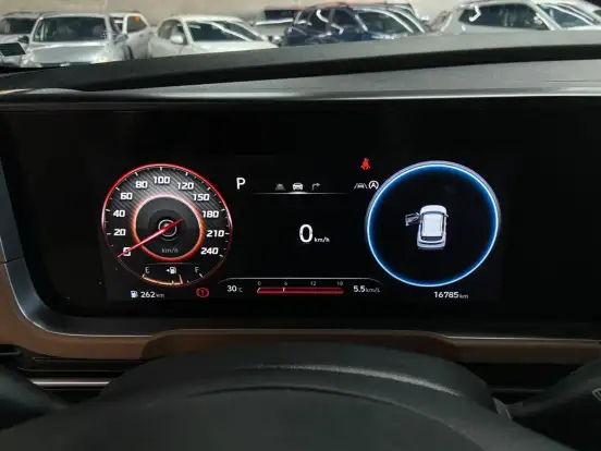 HYUNDAI-CRETA-2025