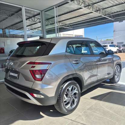 HYUNDAI-CRETA-2022