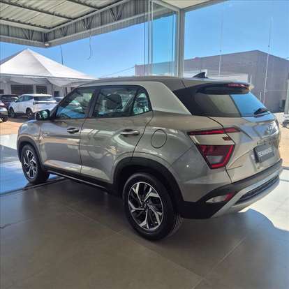 HYUNDAI-CRETA-2022