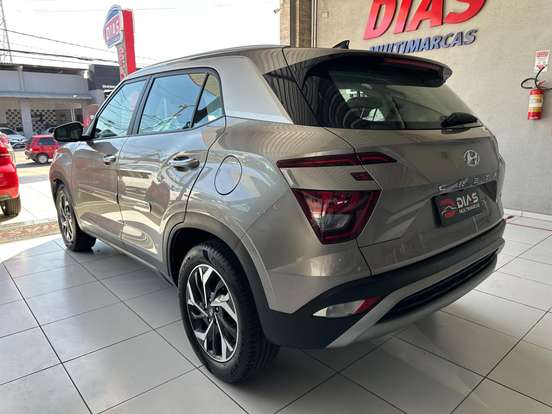 HYUNDAI-CRETA-2023