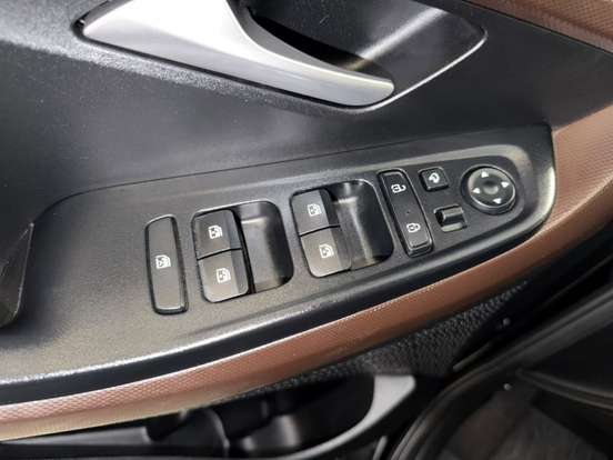 HYUNDAI-CRETA-2024