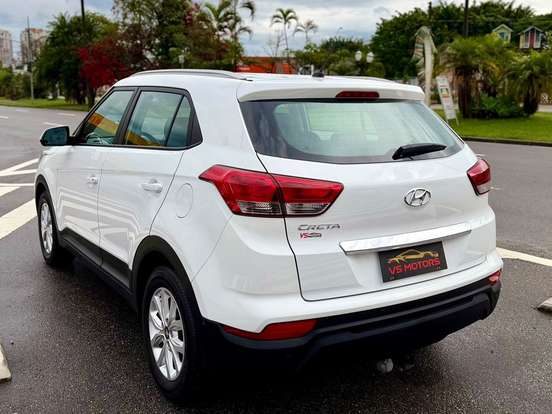 HYUNDAI-CRETA-2021