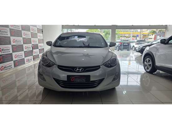 HYUNDAI-ELANTRA-2011