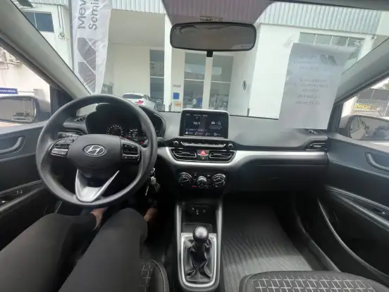HYUNDAI-HB20-1.0 12V FLEX COMFORT PLUS MANUAL HYUNDAI-HB20-2024