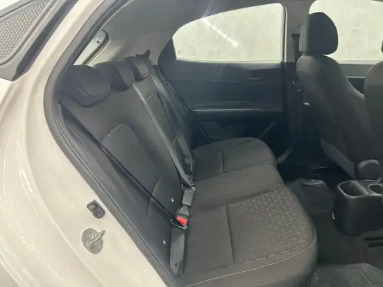 HYUNDAI-HB20-1.0 12V FLEX COMFORT PLUS MANUAL HYUNDAI-HB20-2024