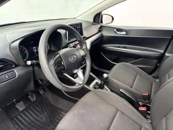 HYUNDAI-HB20-2020