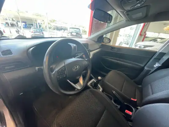 HYUNDAI-HB20-2020