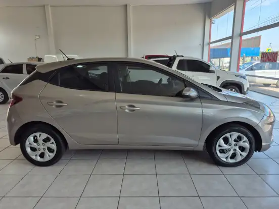 HYUNDAI-HB20-2020