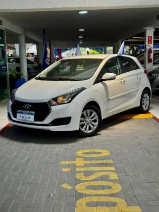 HYUNDAI HB20 1.0 COMFORT 12V FLEX 4P MANUAL